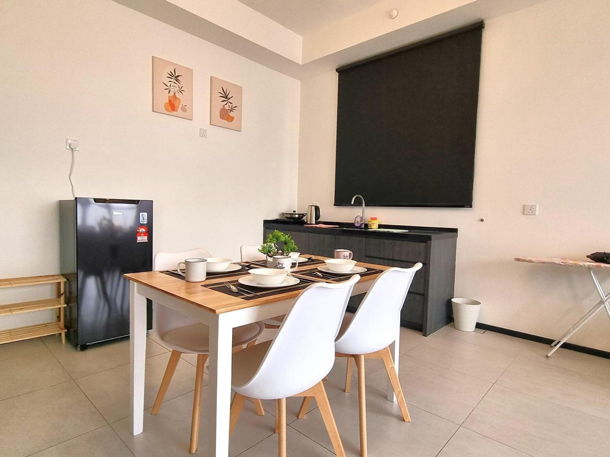 Cozy Minimalist Suite At Urban Suites Georgetown By Superstay Jelutong ภายนอก รูปภาพ